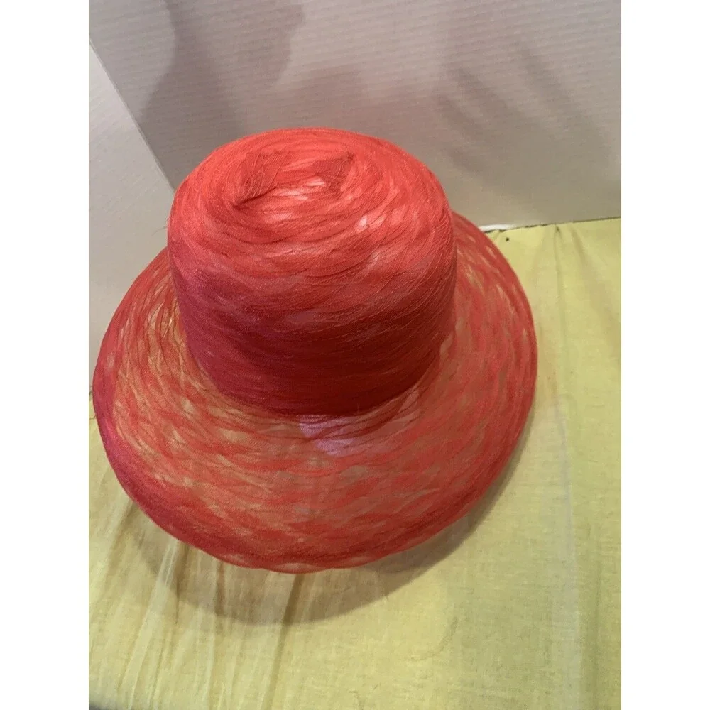 Swan Hat New York Red Packable Ribbon Accent Hat~Vintage~One Size